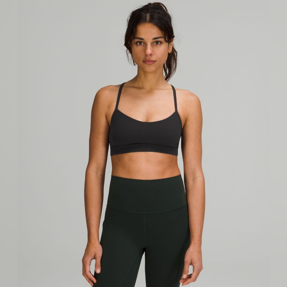 Lululemon flow y bra nulu light support A- C cups black size 6